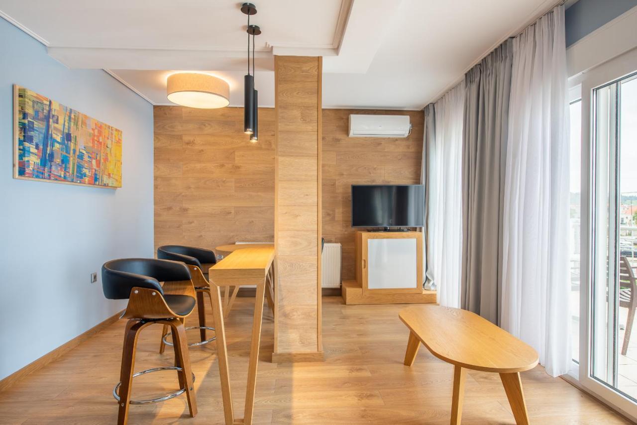 Mytilíni Heliotrope Hotels מראה חיצוני תמונה