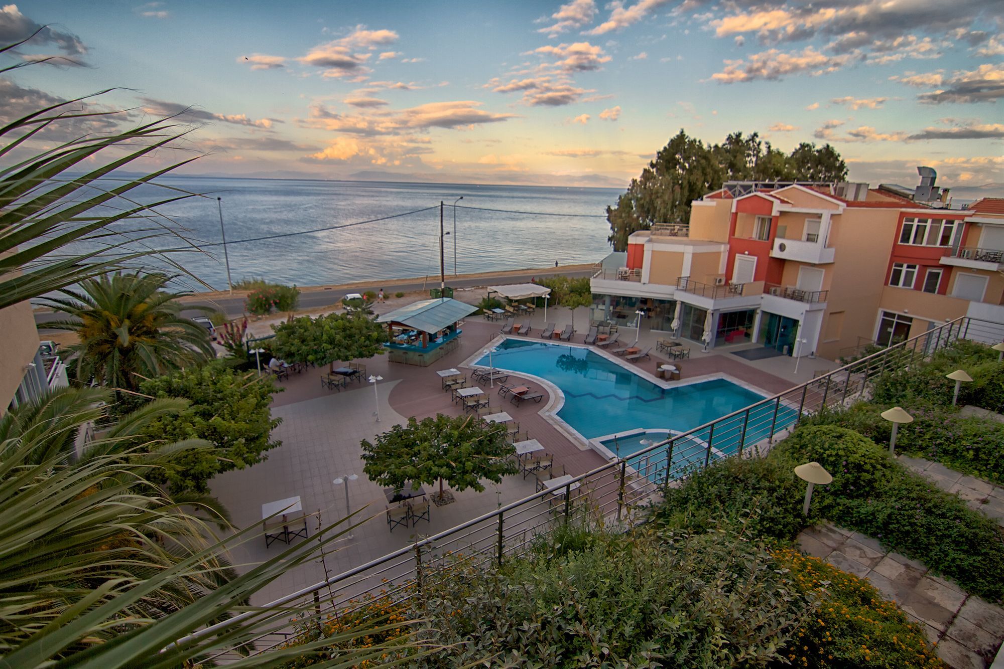 Mytilíni Heliotrope Hotels מראה חיצוני תמונה